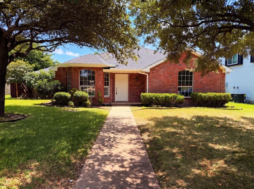 405 Kathy Ln