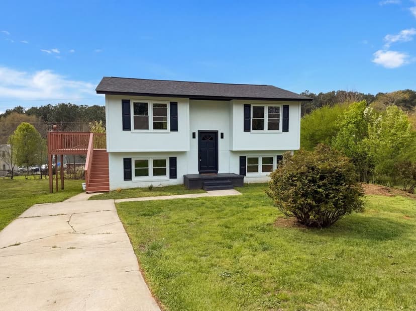 105 Foxhall Ct