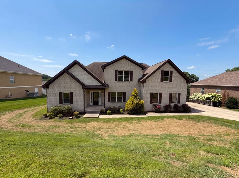 1707 Aster Dr