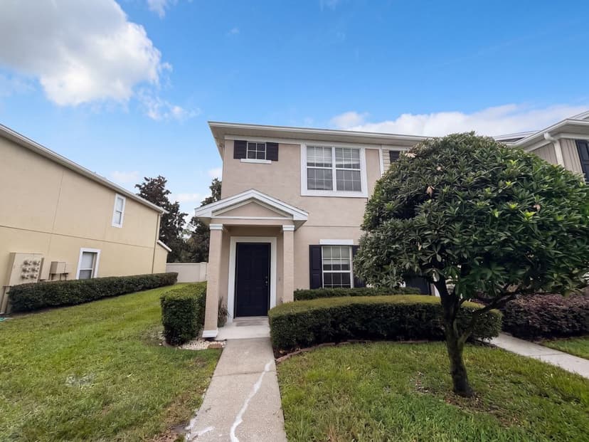 16315 Swan View Cir