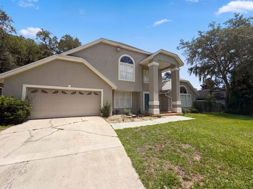 300 Sprucewood Rd
