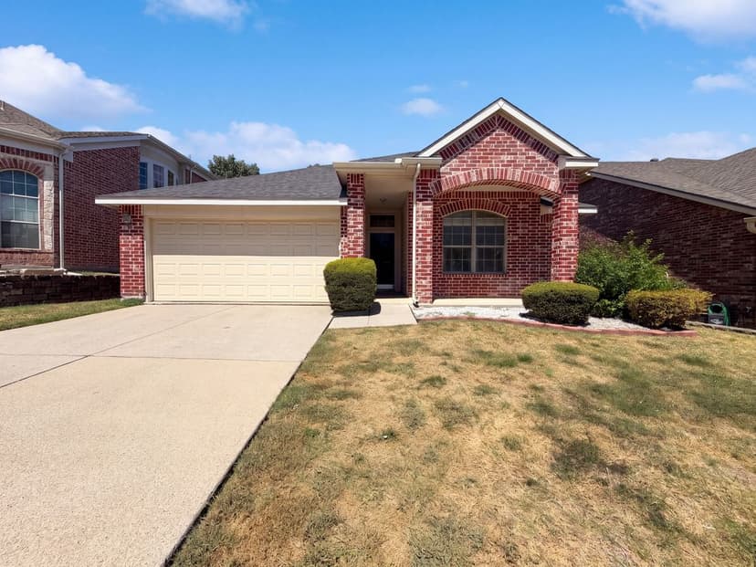 605 Crystal Falls Dr