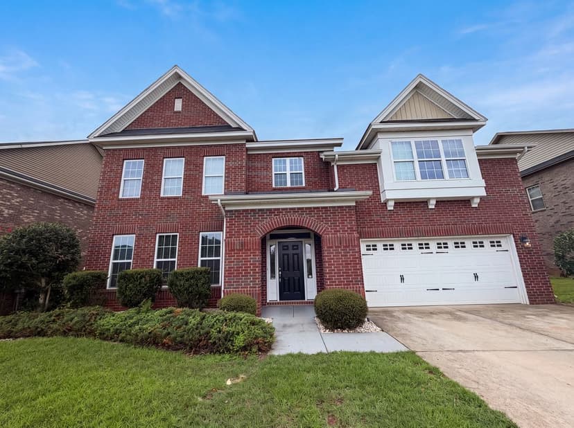 621 Gaelens Ln