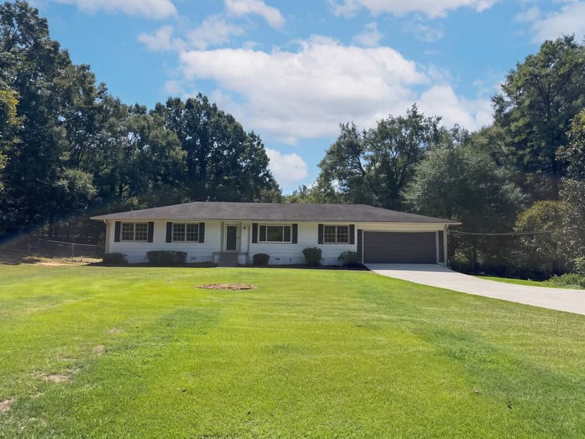 3089 Linecrest Rd