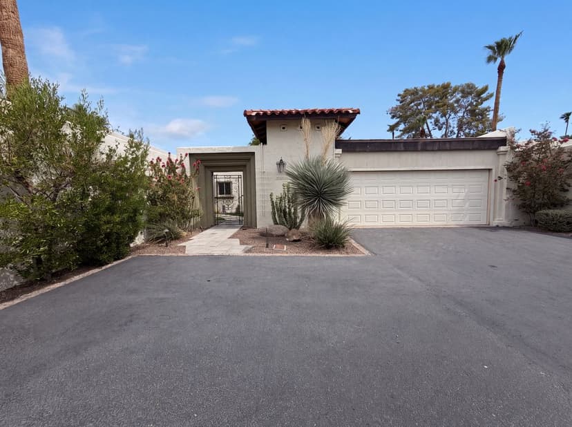 5341 N Questa Tierra Dr