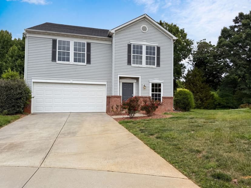 382 Kendall Dr