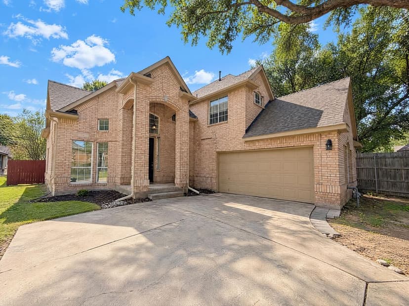 1017 Laurel Oak Dr