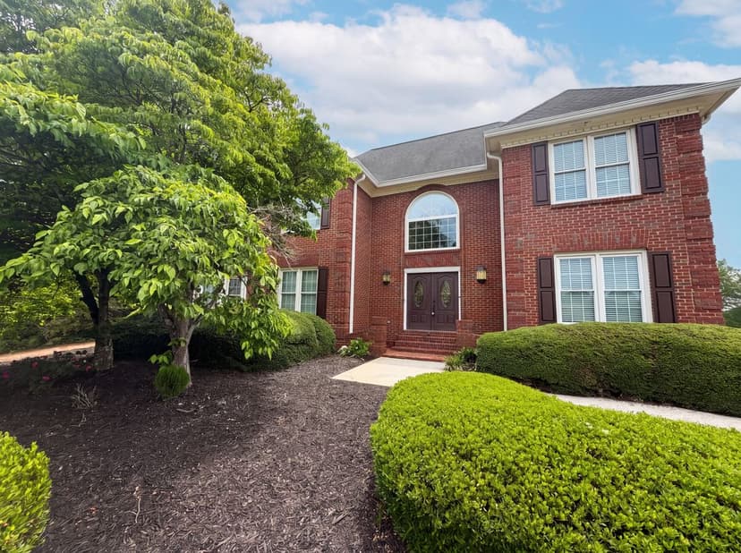 4342 Trotters Way Dr