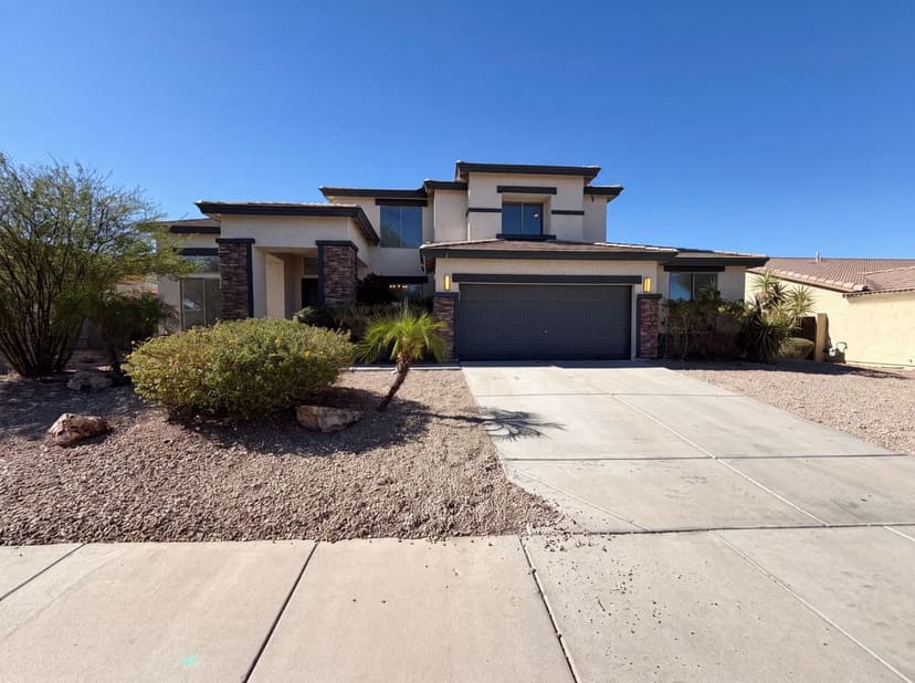 17645 W Hale Bopp Dr