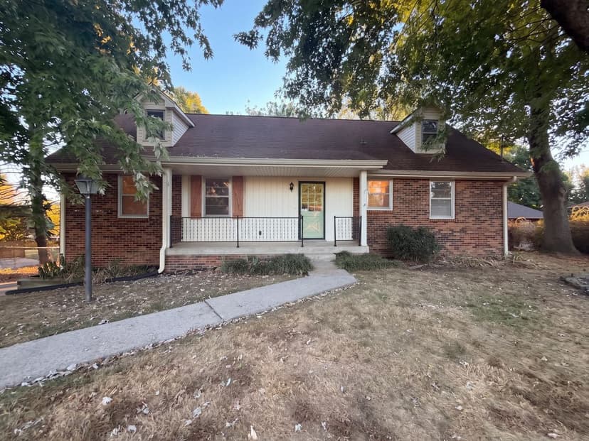 561 Augusta Dr