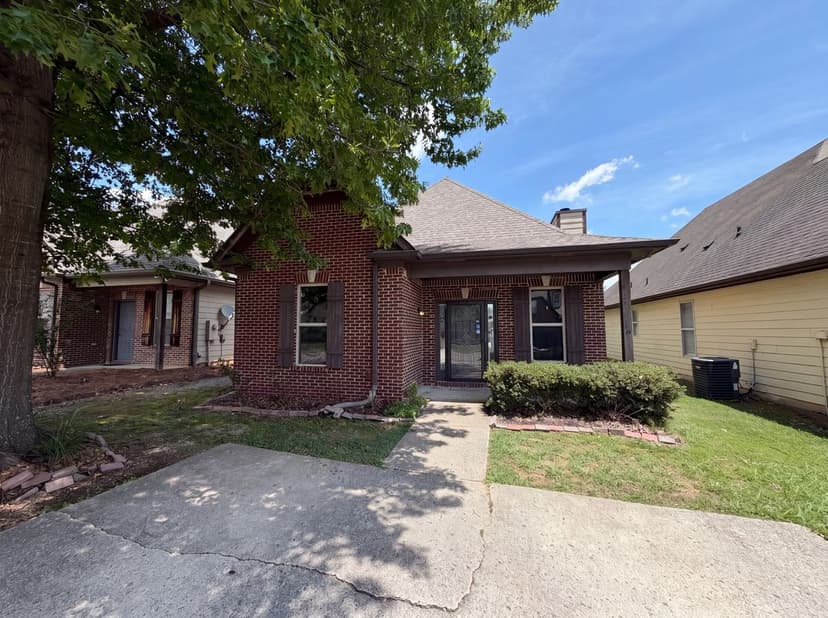 1124 Washington Dr