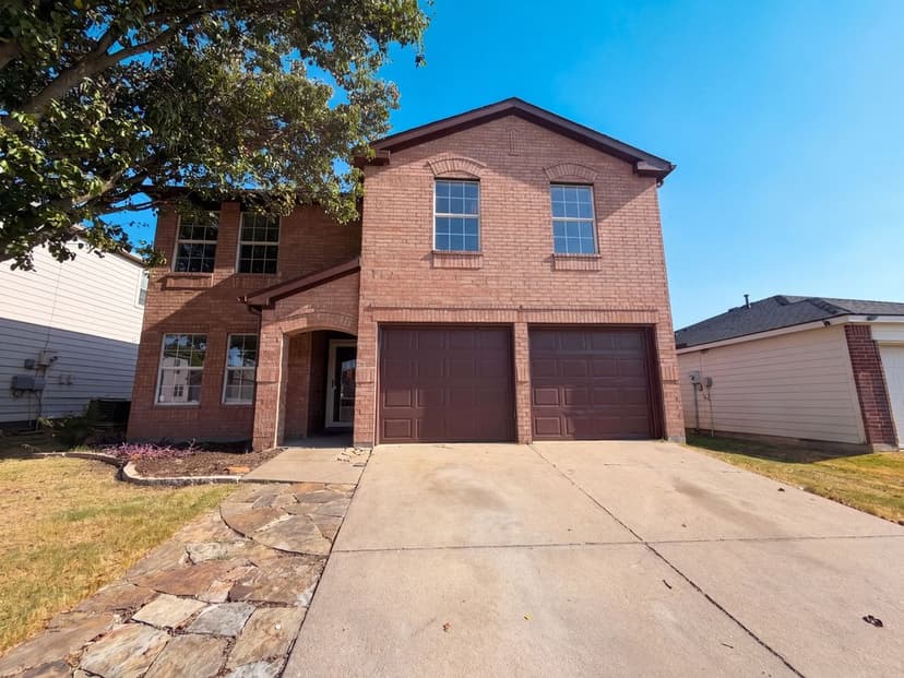 4325 Falcon Dr
