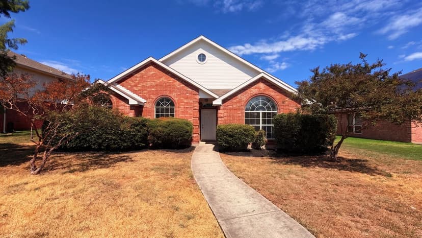 7109 Cottonwood Cir