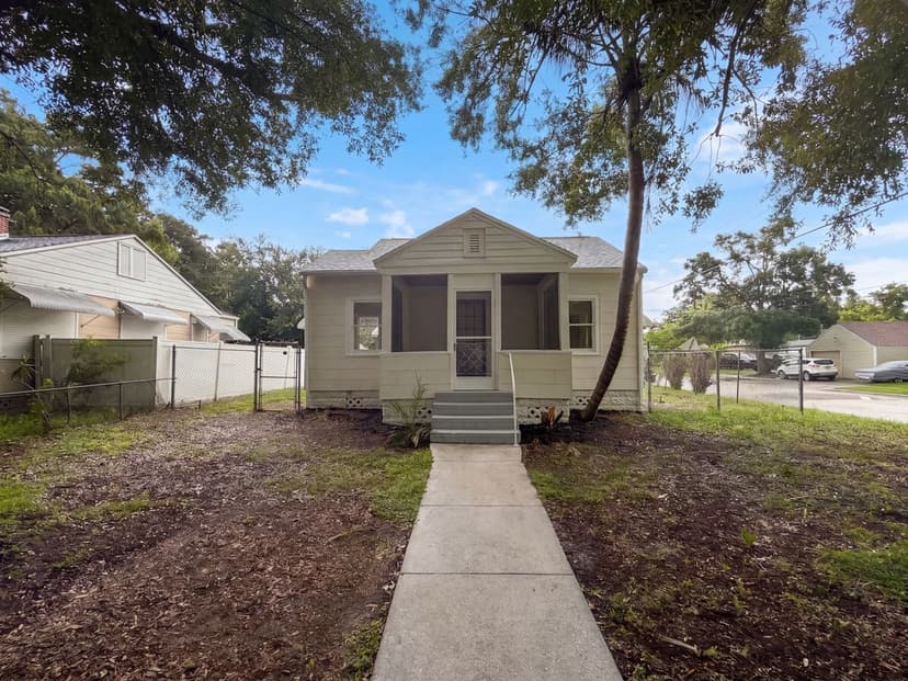 1901 20th Ave N