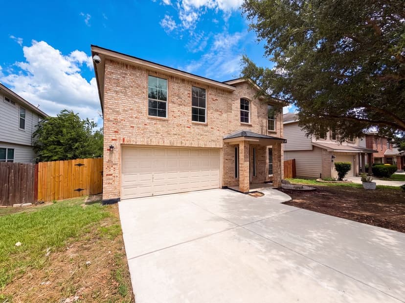 10602 Springwood Sq