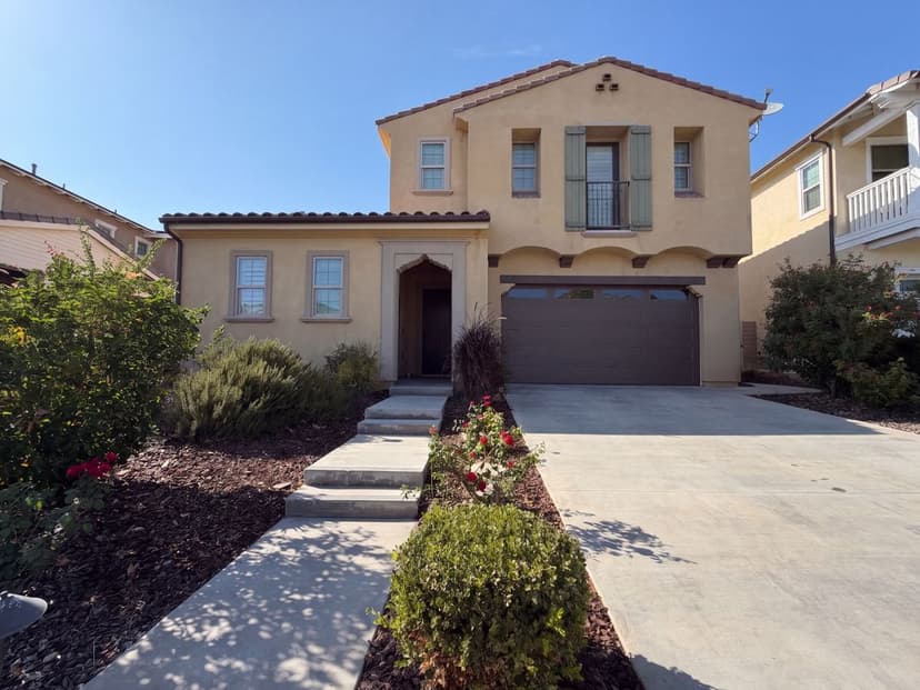 627 E Orange Blossom Way