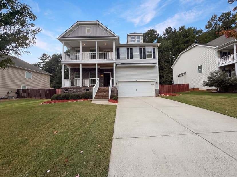 330 Windy Pine Dr