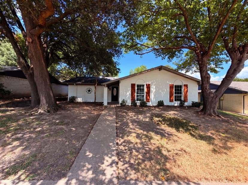 922 Meadowdale Cir