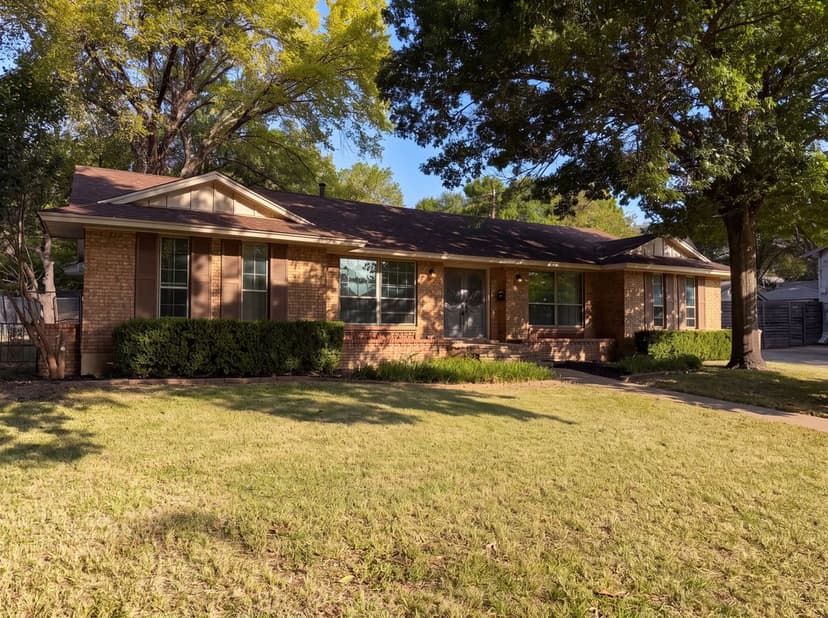 821 Glen Oaks Blvd