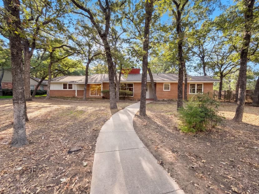1725 Danciger Dr