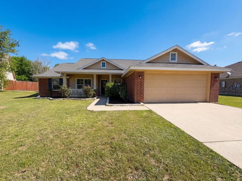8710 Surrey Ct