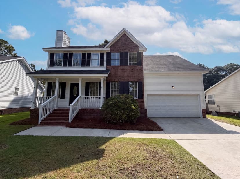 303 Bradford Ln