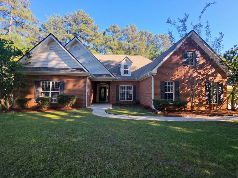 100 Pine Shoals Trl