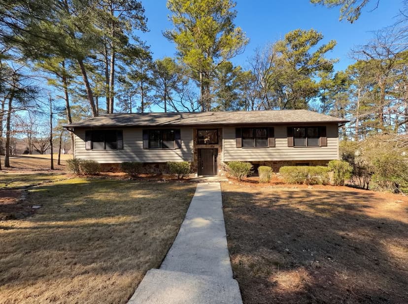 5048 Kerry Downs Rd