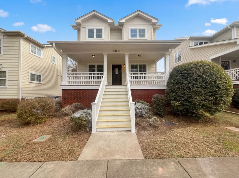 604 Eastway Ave