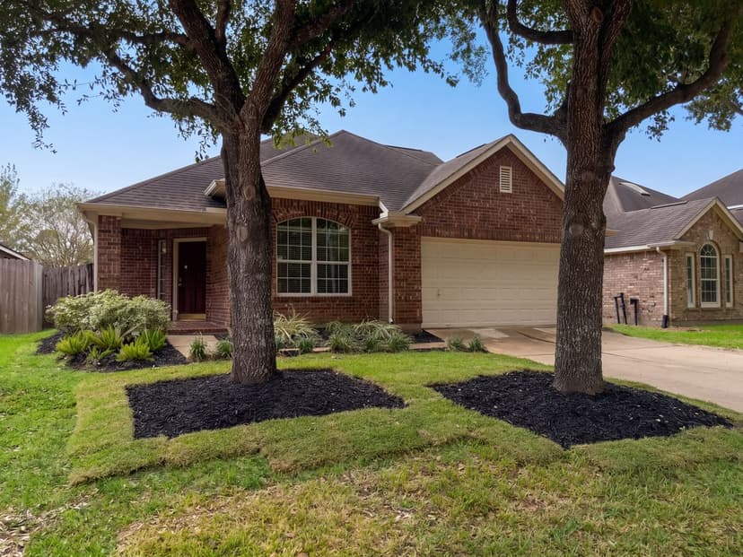 11810 White Water Bay Dr