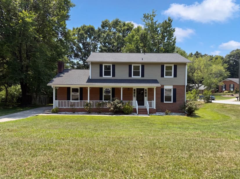 800 Edinburgh Dr