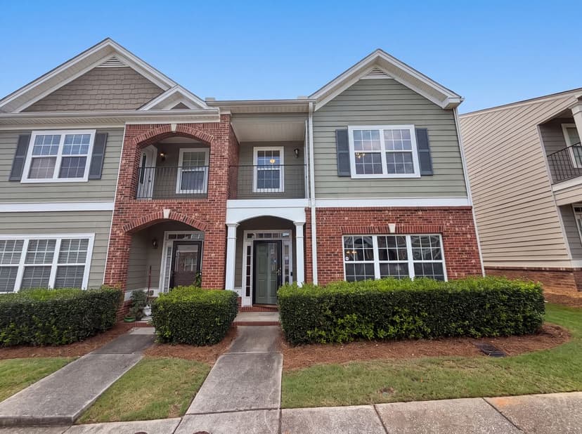 7553 Rutgers Cir