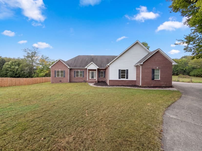 2433 Misty Ridge Dr