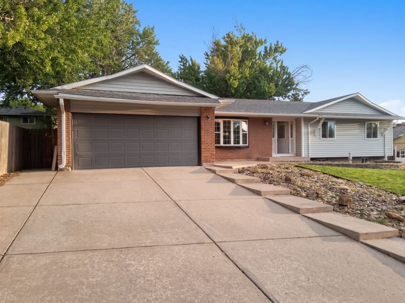 4015 Valli Vista Rd