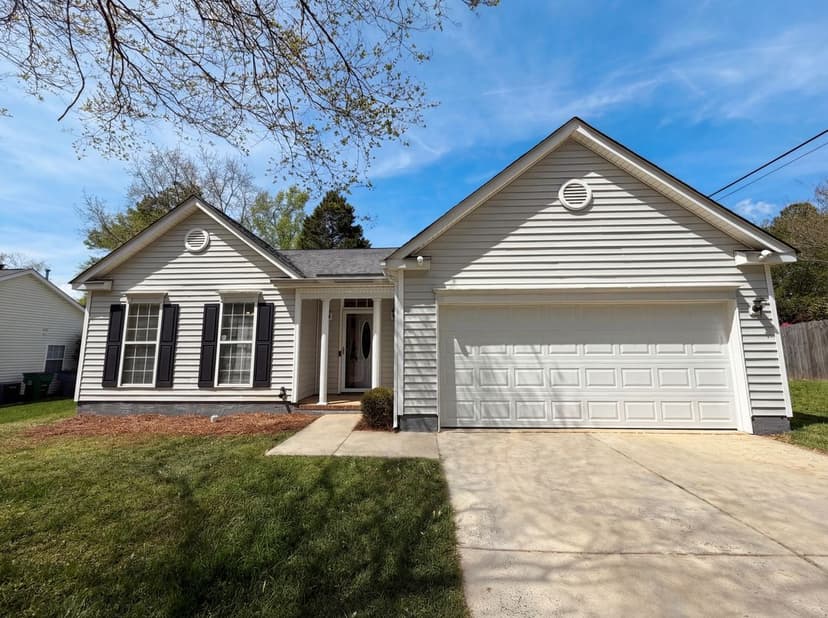 12525 Panthersville Dr
