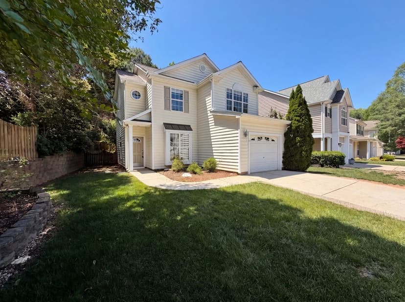 8409 Aztec Dawn Ct
