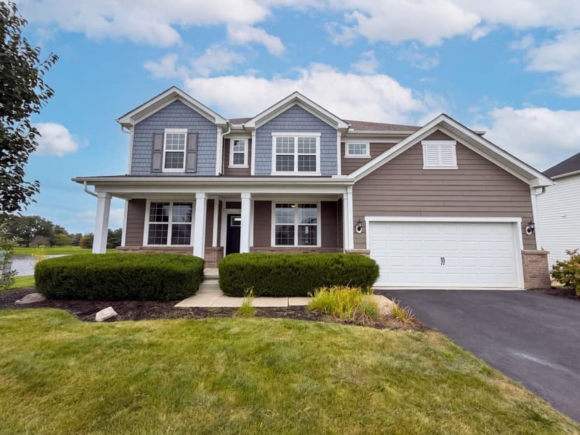 324 Silver Fox Way