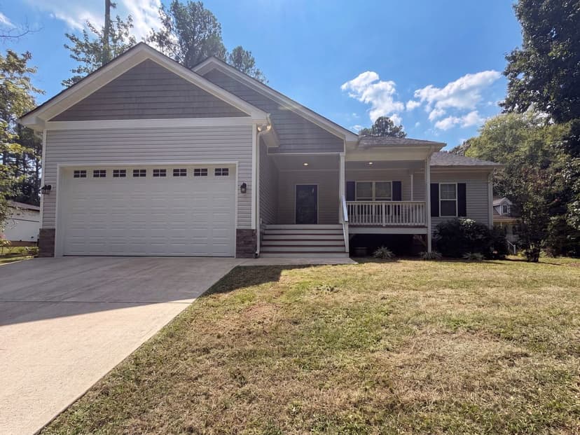 544 Shawnee Dr