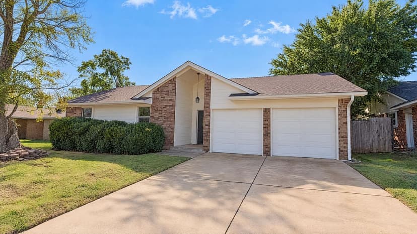 2120 Lazy Brook Trl