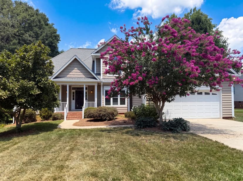 212 Timberlane Dr