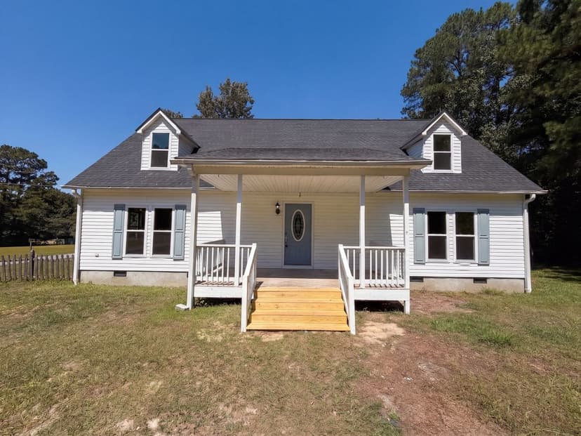 3752 Swanns Station Rd