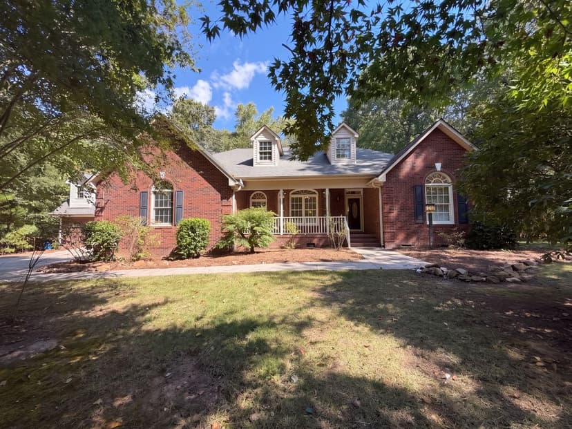 5406 Club View Dr
