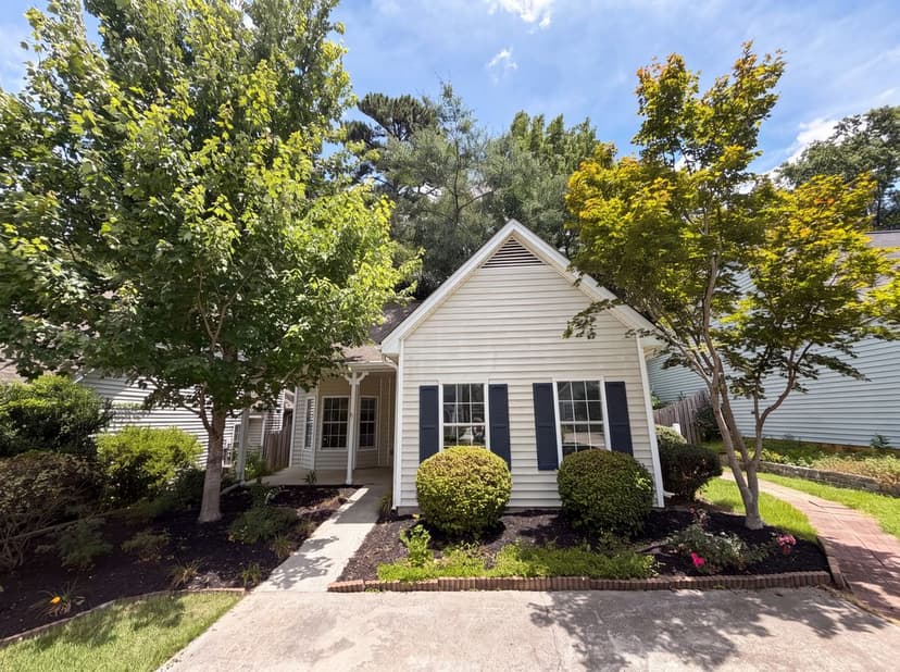 130 Fredricksburg Way