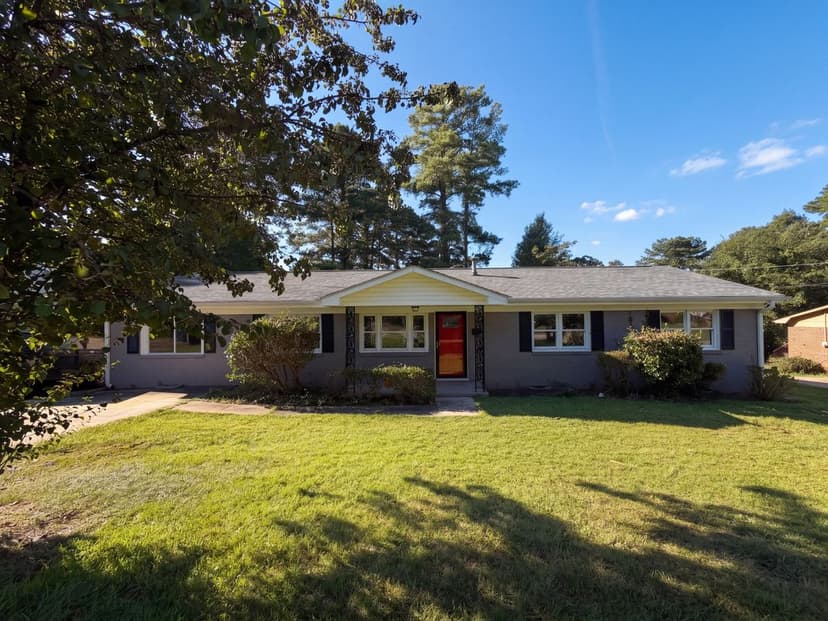 3111 Braddock Dr