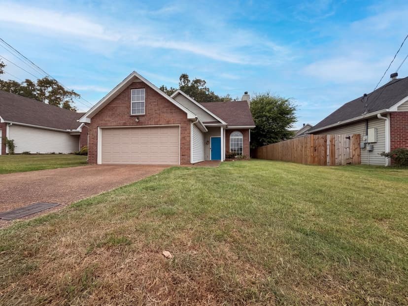 804 Thomas Bay Ct