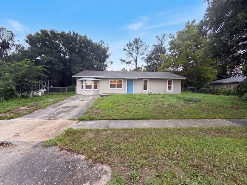 3444 Valeview Dr