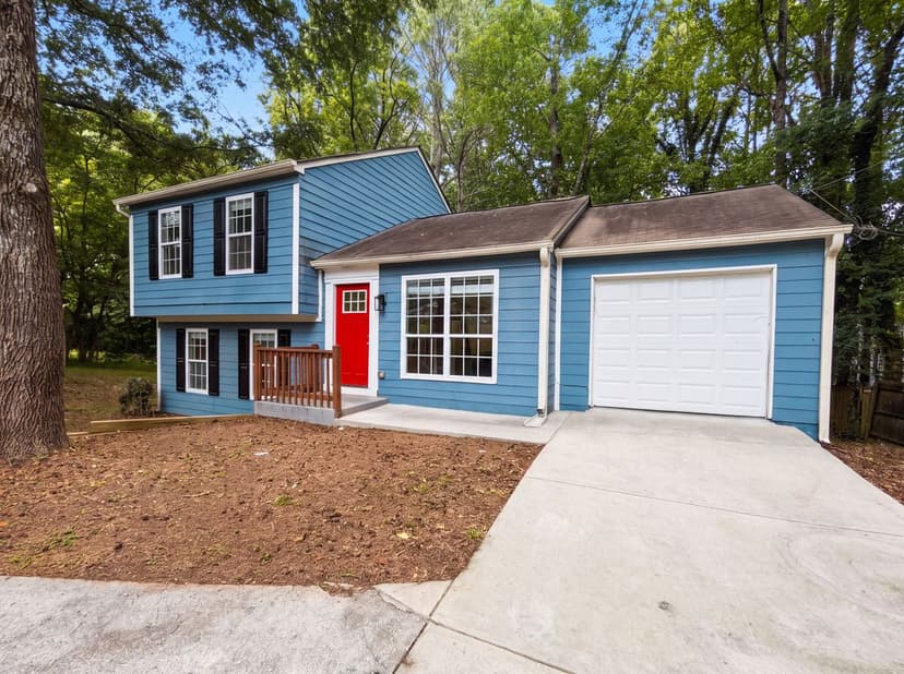5067 Redan Rd