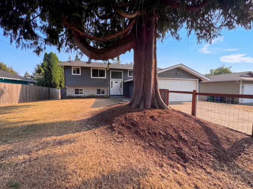 422 116th Pl Sw