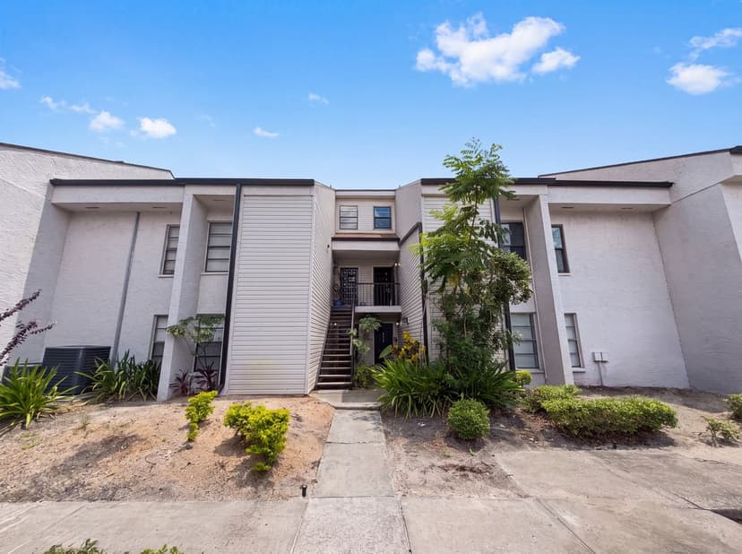 4747 Puritan Cir