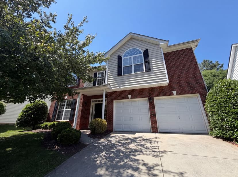 10050 Montrose Dr Nw